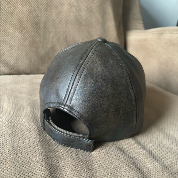 Zara | Hat - Picture 2 of 6